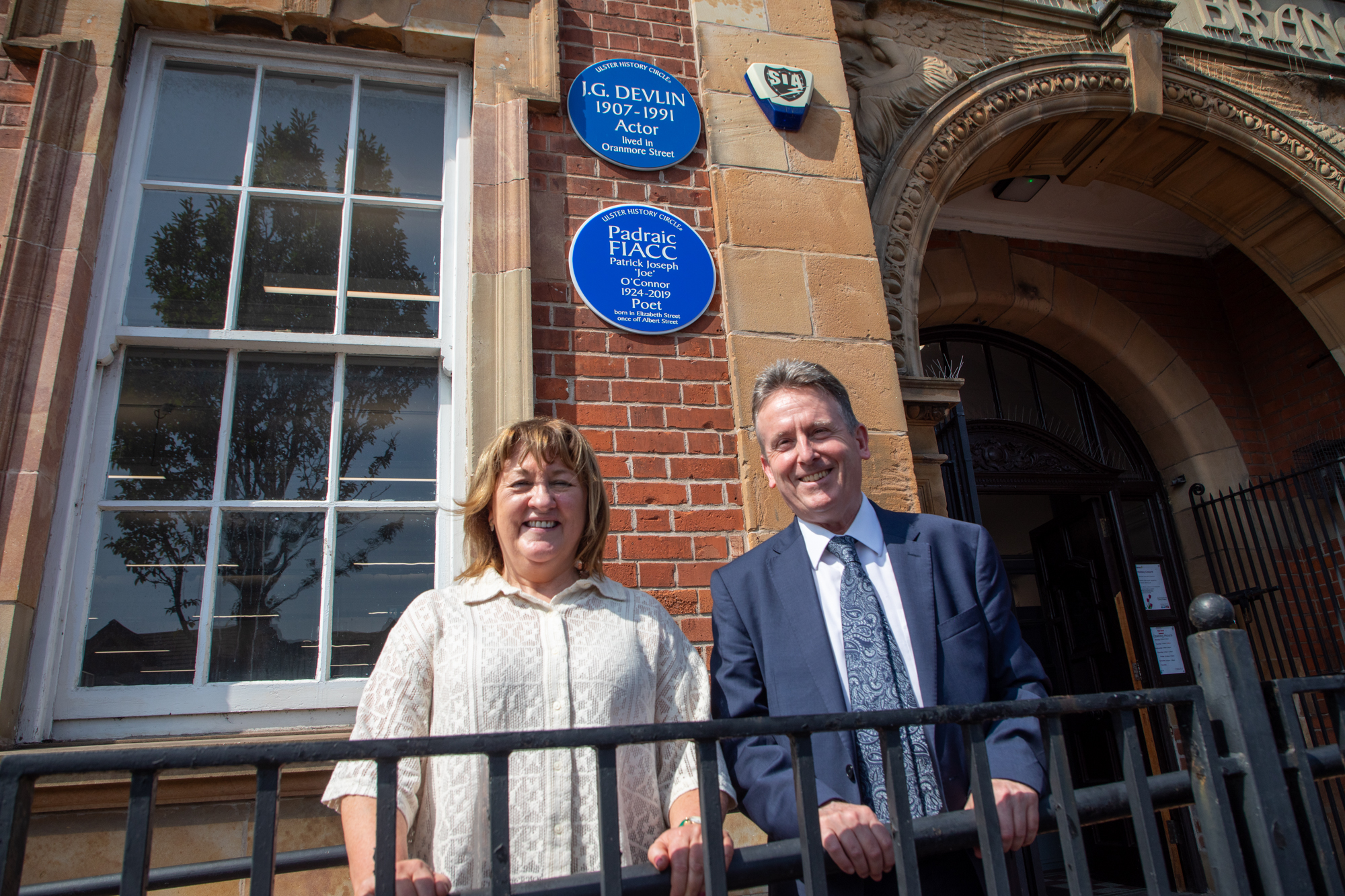 Libraries NI Chief Executive Dr Jim O’Hagan and Eibhlin Mhic Aoidh from the Ulster History Circle at the recent unveiling
