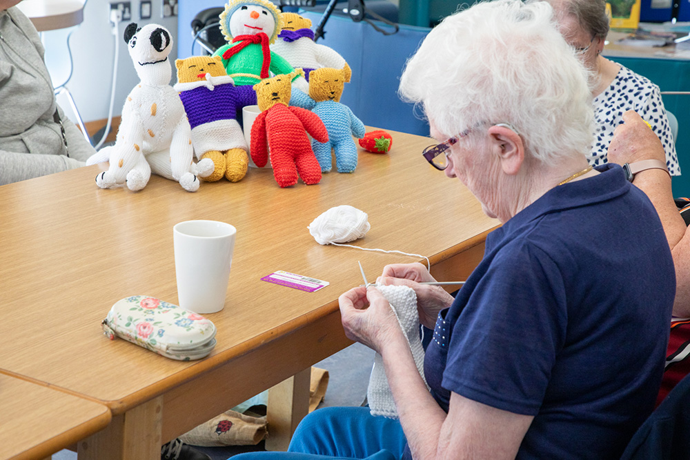 A Knit and Natter session in a library