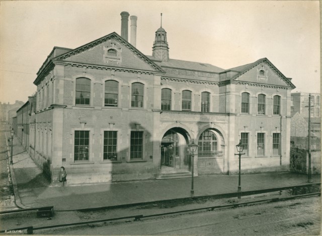 Falls Road Branch Library