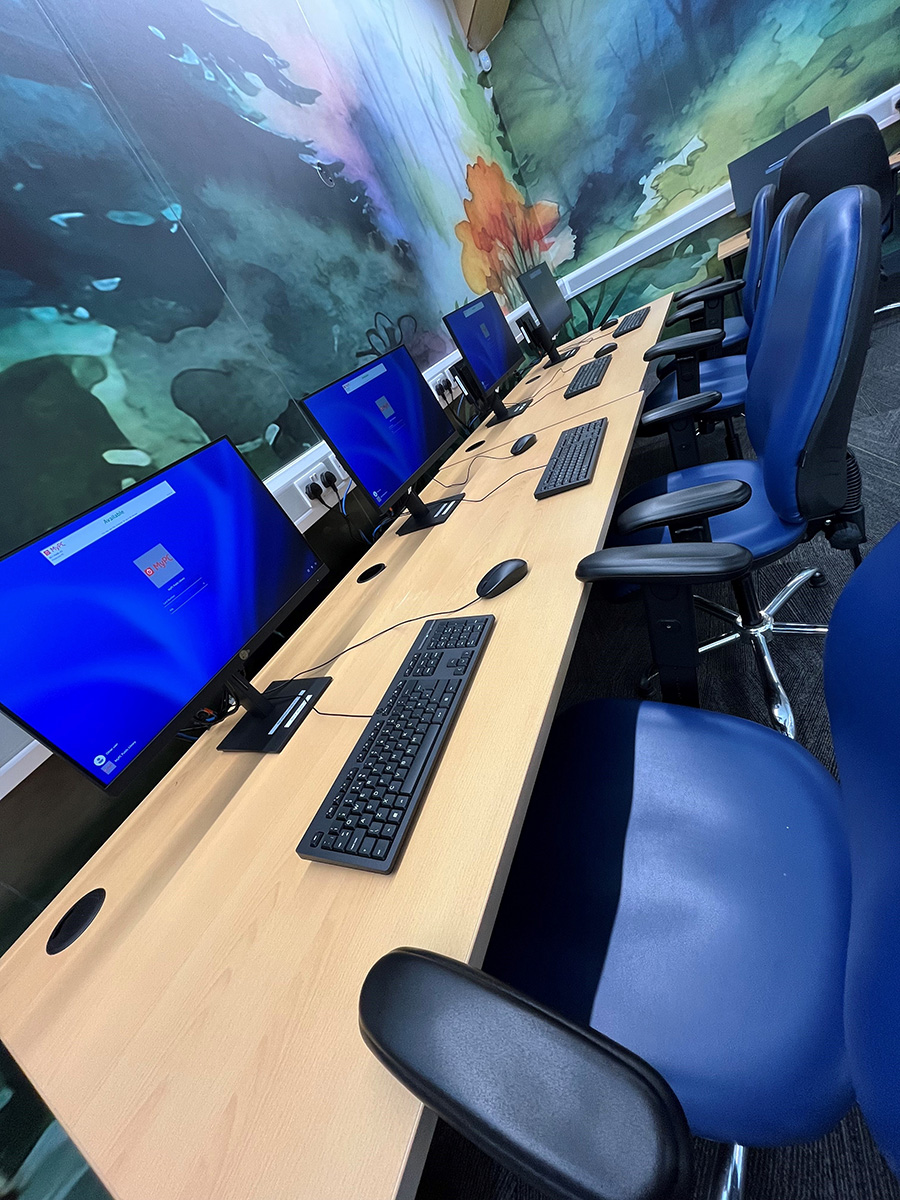 A photo of new computers in a library