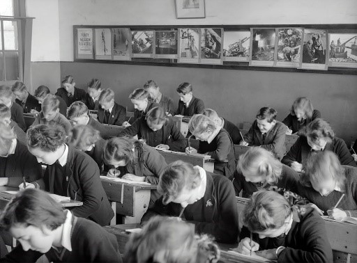 Seventies classroom full of school children
